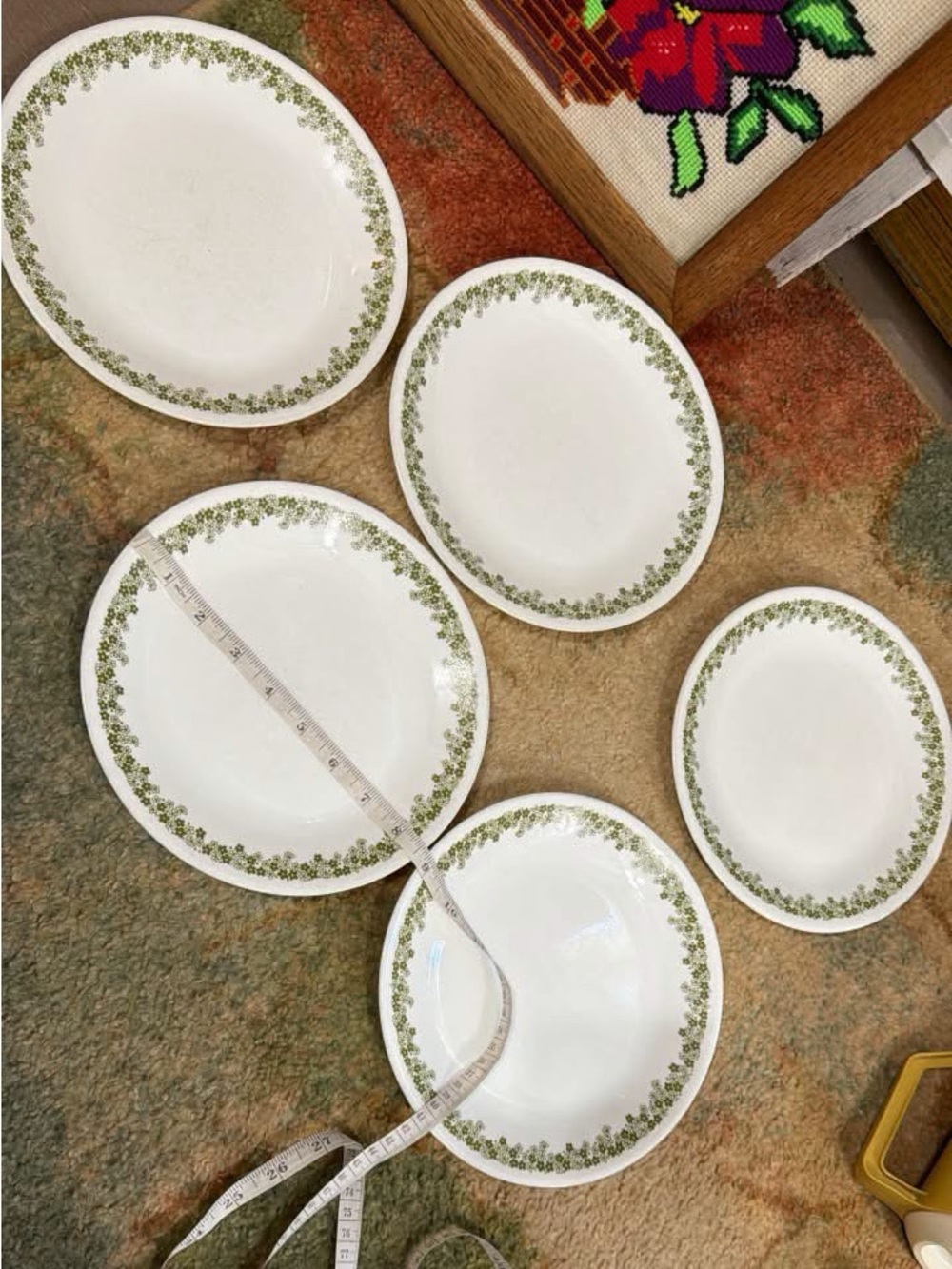 Corelle White salad  Plates with Green Vine Border